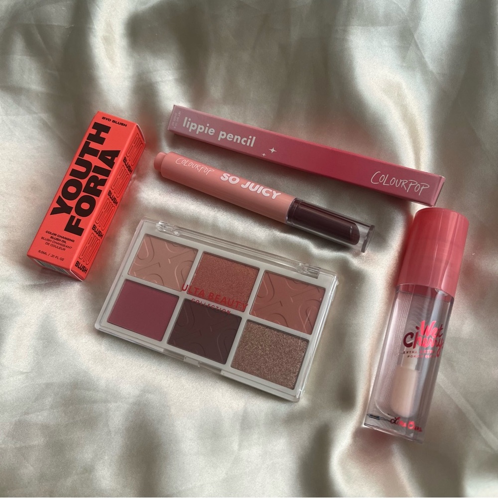 5 Piece Makeup Bundle